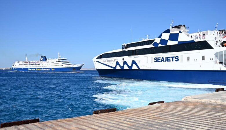 Ferry to Mykonos