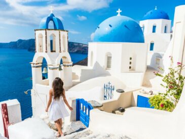 15 Best places to visit in Greece